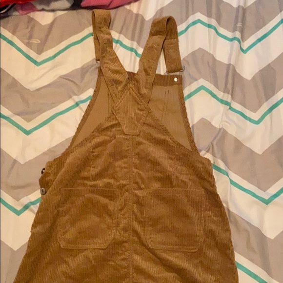 Overall - Picture 2 of 2